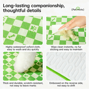 Prodotti Promozionali Ecologici: Tappetino Rinfrescante per Animali Domestici 2in1 Classico, Rimovibile e Lavabile, Resistente all'Umidità, Estivo, in Tessuto Oxford Durevole - Product Image 3