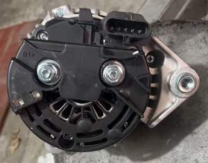 Alternateur de remplacement Bosch 12V 70A 0-124-555-005 pour Iveco 4892318, machines de construction - Product Image 3