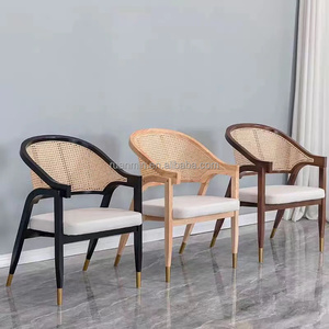 Sedia da Pranzo in Rattan di Alta Qualità per Casa Hotel Ristoranti e Caffetterie - Arredamento dal Design Moderno per Ristoranti - Product Image 2