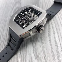 Premium Kohlefaser-Tonneau Gehäuse mit Hohlem Saphirkristallglas Mechanisches Tourbillon-Uhrwerk Sportliche Luxus-Armbanduhr mit Gangreserve
