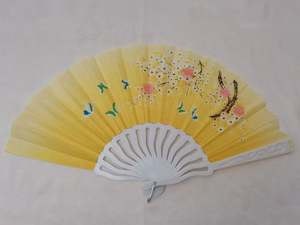 Abanico de Mano Personalizado de Tela Satinada de 23 cm con Mango de Plástico Blanco para Fiestas, Promociones, Año Nuevo o Pascua - Product Image 2