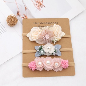 Diadema Elegante para Niñas, 3 Piezas, Diadema con Flores <span class=keywords><strong>Hechas</strong></span> <span class=keywords><strong>a</strong></span> <span class=keywords><strong>Mano</strong></span>, Accesorios para el Cabello de Bebés y Princesas - Product Image 3