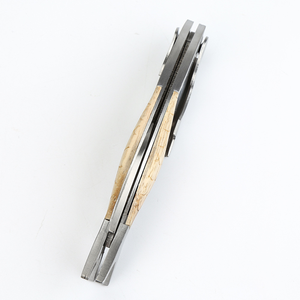 WEIHE Abridor de Botellas de Acero Inoxidable Impermeable con Diseño Único de Cola de Pez, Sacacorchos de Metal para Vino Tinto y Cerveza con Diseño de Caballito de Mar - Product Image 4