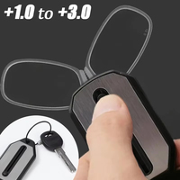 Mini lunettes de lecture créatives pliantes pince-nez sans jambes lunettes hommes femmes lunettes d'hypermétropie portables avec porte-clés boîte en verre
