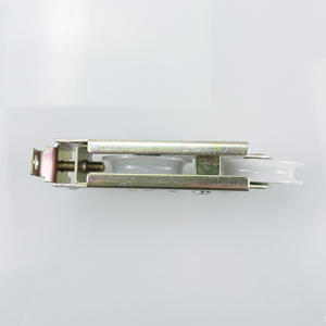 Roue de rouleau en <span class=keywords><strong>nylon</strong></span> transparente blanche galvanisée réglable de fer pour la porte coulissante en aluminium au Kenya Ghana - Product Image 4