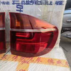 Luces Traseras para <span class=keywords><strong>BMW</strong></span> <span class=keywords><strong>X5</strong></span> <span class=keywords><strong>E70</strong></span> 2011-2013, Luces de Freno, Originales de Fábrica, <span class=keywords><strong>Segunda</strong></span> <span class=keywords><strong>Mano</strong></span> - Product Image 2