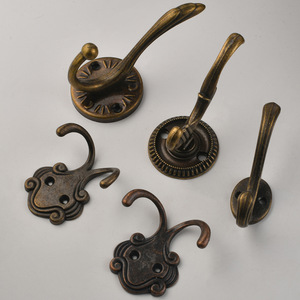 European Style Retro Double <b>Hook</b> Zinc Alloy <b>Wall</b> Mounted Coat <b>Hook</b> Wardrobe Clothes <b>Hook</b> Metal Hardware Indoor Use Rust - Product Image 1