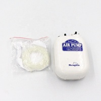 Mini pompe à air de batterie portative d'aquarium pour la pompe d'aérateur de réservoirs de poissons avec Vale de contrôle de pierre d'air de tube de ligne aérienne de support