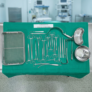 MayoMed Kit d'instruments chirurgicaux professionnels manuels en acier inoxydable pour laparotomie et chirurgie abdominale, avec plateau en maille, pour hôpitaux et cliniques, CE - Product Image 2
