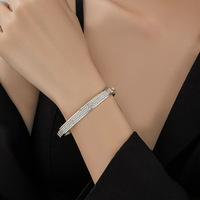 Bracelet en argent S925 avec moissanite, élégant et luxueux