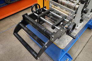 Bolzen und Spur Omega Furring Channel Profile Produzieren Zylinder abschnitt Metall bolzen Ausrüstung Rollen form maschine - Product Image 4