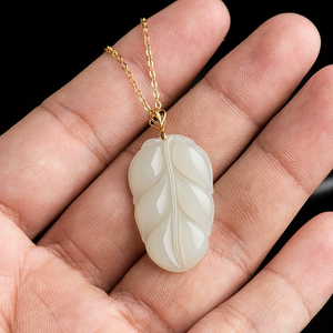 Pendentif en forme de feuille en jadéite blanche, en or 18 carats véritable, bijou en jade naturel, collier - Product Image 5