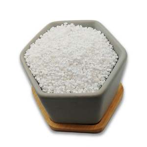 Carbamida Urea 46 Fertilizante orgánico Fertilizante de nitrógeno Grado de agricultura Fabricación al por mayor Hecho - Product Image 1