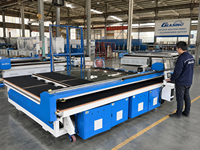 Máquina de Corte de Vidrio CNC 3 en 1 Automática con Sistema Integrado de Carga y Rotura, Motor Yaskawa Japonés, Software PLC Optima