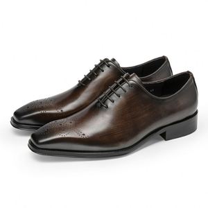 Chaussures Oxford de grande taille de conception italienne en vente en gros. Chaussures habillées décontractées pour hommes avec fonction rehausseur de taille et bout carré - Product Image 6