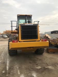 Cargadoras de Ruedas Delanteras Usadas en Japón, Modelos 988F, 966, 980, 988, 936, 938, 950B, 966H, con Alto Momento de Carga y 92KW de Potencia para Obras de Construcción - Product Image 6