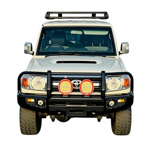 Accessoires de modification tout-terrain d'occasion 2023 LC79 FJ79 LC70, direction à droite, diesel, manuel, R17, porte-bagages de toit métallique, sièges en tissu foncé - Product Image 1