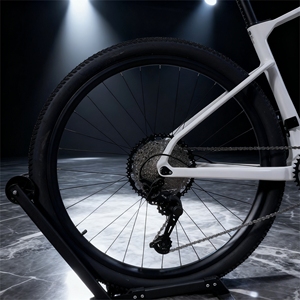 จักรยานเสือภูเขาคาร์บอนไฟเบอร์ Kozo ราคาโรงงาน 24 สปีด 29er สำหรับผู้ใหญ่ แบบ Hardtail เบรคดิสก์ไฮดรอลิกสี่ลูกสูบ Horizon-Sensah-12s - Product Image 4
