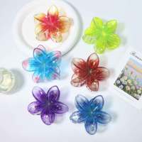 Jepit Rambut Bunga Plumeria Warna Jelly Transparan 8cm 4cm untuk Liburan Pantai, Aksesoris Rambut Trendi untuk Wanita, Butik