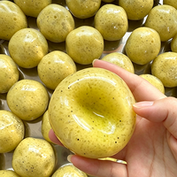 Jouet anti-stress sonore en forme de kiwi 6 cm, à presser, moelleux et sonore, pour le toucher sensoriel
