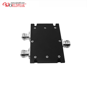 698-2700 MHz RF đồng trục 2 cách điện <span class=keywords><strong>splitter</strong></span> <span class=keywords><strong>microstrip</strong></span> loại trong nhà đài phát thanh tần số tín hiệu Nhà phân phối RF Combiner - Product Image 3