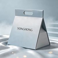 Boîte cadeau triangulaire en papier écologique personnalisée, boîte de rangement créative pliable pour cadeaux