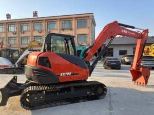 KX161 165 181 183 3 tonnes 6 tonnes 8 tonnes Mini excavatrices d'occasion Kubota KX183 Mini excavatrice à vendre - Product Image 3