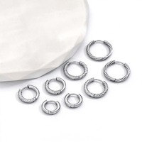 Anting Hoop Tebal 18G, Lebar 2.5mm, Baja Anti Karat 316L, Ukuran 8 10 12 14 16 18 mm, Model Palu Terpilin, Sistem Klik, Custom REACH