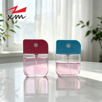 Flacon pulvérisateur de parfum de luxe vide transparent 38 ml, atomiseur cosmétique portable de voyage en PP format carte de poche