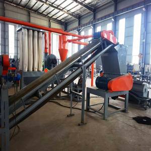 Broyeur de pneus entièrement automatique pour le recyclage des pneus lourds, produisant de la poudre de pneus, facile à utiliser, garantie 1 an - Product Image 3