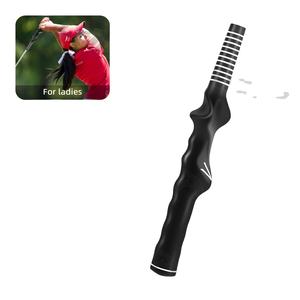 Venta al por mayor: 1 ud. de herramienta de entrenamiento para el agarre del palo de golf, ayuda para la práctica y la enseñanza de la posición de la mano para hombres, mujeres y niños. - Product Image 2