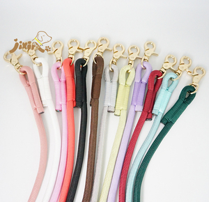 Guinzaglio da passeggio per cani intrecciati Premium all'ingrosso della fabbrica per cani di piccola taglia media - Product Image 1