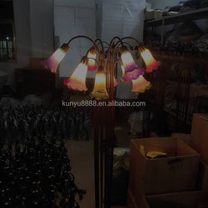 Lampadaire LED en fer et verre soufflé de style européen à 12 têtes avec commande tactile pour salon, chambre et bureau – Éclairage décoratif - Product Image 5