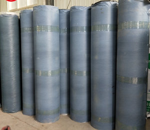 Membrana Impermeabilizante SBS <span class=keywords><strong>Autoadhesiva</strong></span> Antideslizante Moderna con Tratamiento de Malla Antideslizante o <span class=keywords><strong>Tela</strong></span> de PE/PP para Techos Inclinados - Product Image 6