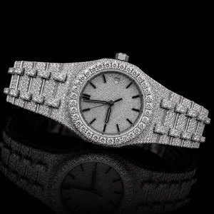 Montre mécanique de luxe pour homme, de qualité supérieure, sertie de diamants, idéale pour les mariages, les fêtes et les occasions spéciales, disponible au meilleur prix. - Product Image 3