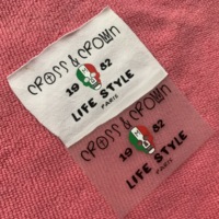 Diseño personalizado de hierro en la etiqueta de transferencia, logotipo de transferencia de calor de marca para pantalones cortos