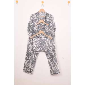 Ensemble de pyjama en coton imprimé floral exclusif - Vêtement de nuit imprimé à la main pour femmes, prix de gros - Product Image 4