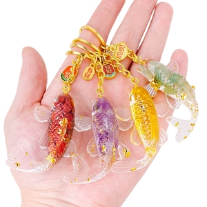 Design Plated Gold Crystal Chips Resin Goldfish Keychain Tumbled Gravel Stone Koi Lucky Feng Shui Fish Key Chain Gifts Charm