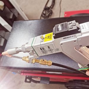 Máquina <span class=keywords><strong>de</strong></span> soldadura láser portátil <span class=keywords><strong>de</strong></span> 1000W 1500W 3000W para acero inoxidable, aluminio, cobre y metal - Product Image 4