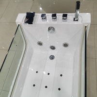 Salle de bain de luxe en verre trempé transparent hydromassage baignoire à jets acrylique baignoire de massage autoportante pour 2 personnes