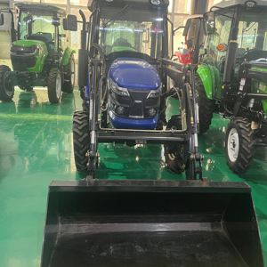 Mini-tracteur 4x4 économe en carburant, 50 CV, moteur diesel 4 cylindres, pompe de transmission de haute qualité - Product Image 2