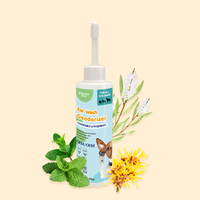 Nettoyant de gouttes d'oreille pour animaux de compagnie de marque privée 100ml pour chat chien réduit les odeurs d'oreille nettoyage et lavage d'oreille de tuyau dégradable pour enlever la cire