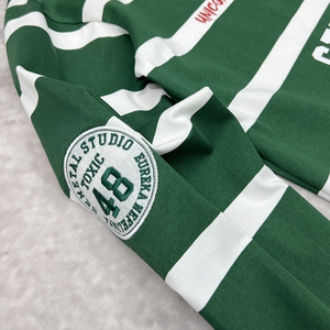 เสื้อยืดคอตตอนลายทางพิมพ์สกรีนทรงหลวมแบบมีปกสำหรับผู้ชาย ปักโลโก้ตามสั่ง เสื้อโปโลแขนยาวสไตล์วินเทจสำหรับผู้ชาย - Product Image 5