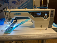 Nouvelle machine à coudre industrielle à point droit informatisée à aiguille simple Jack A5E-A à intelligence artificielle