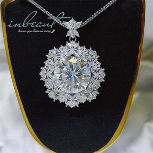 Nouveauté Argent 925 Original 10 Carat Passé Diamant Test D Couleur VVS1 Moissanite Flocon De Neige Pendentif Collier Femmes Bijoux - Product Image 3