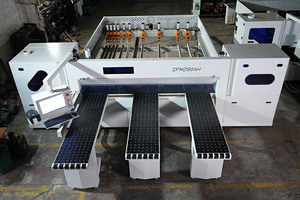 Machine à scier CNC <span class=keywords><strong>de</strong></span> haute précision, industrielle, automatique, pour la découpe <span class=keywords><strong>de</strong></span> bois, <span class=keywords><strong>de</strong></span> panneaux MDF, <span class=keywords><strong>de</strong></span> meubles, <span class=keywords><strong>de</strong></span> portes, prix compétitif - Product Image 5