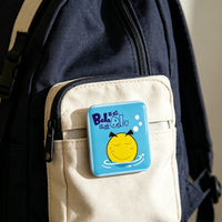 Épingles en métal acrylique personnalisées sur mesure en forme carrée avec badges à thème de dessins animés pour la décoration des vêtements d'enfants, cadeaux