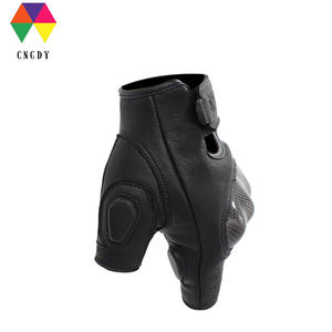 <span class=keywords><strong>Carbon</strong></span> <span class=keywords><strong>Fiber</strong></span> Outdoor Half-finger Handschoenen voor Motorfietsen en Crossmotoren, Motorhandschoenen op Maat - Product Image 5