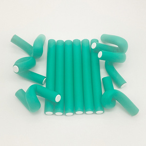 Vente en gros de 18 cm de rouleau à cheveux en boucle éponge colorée courte rouleaux à cheveux en mousse flexible froide pour la <span class=keywords><strong>coiffure</strong></span> - Product Image 6