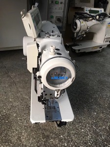 Máquinas de coser zigzag industriales Juki LZ-2290-7 usadas, de alta velocidad, de una sola aguja, con control por computadora, accionamiento directo y <span class=keywords><strong>semi</strong></span>-secas. - Product Image 4